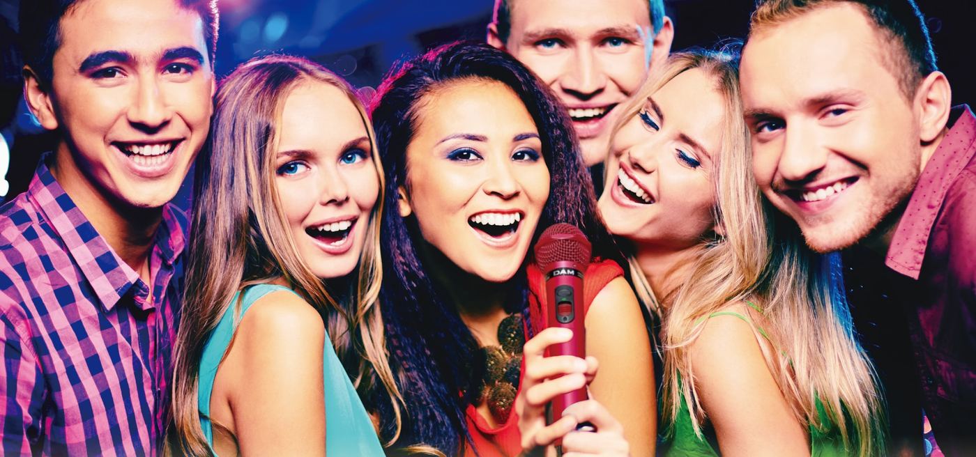 Osaka KARAOKE Experience at BIG ECHO